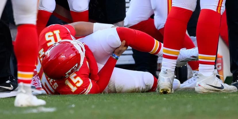 Mahomes' ACL Injury: 9-Month Recovery Road Ahead