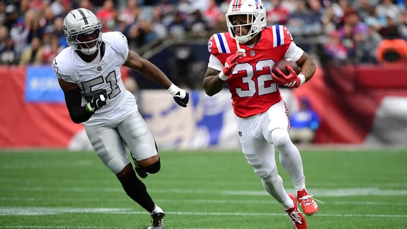Patriots RB TreVeyon Henderson Plays Despite Ankle Injury