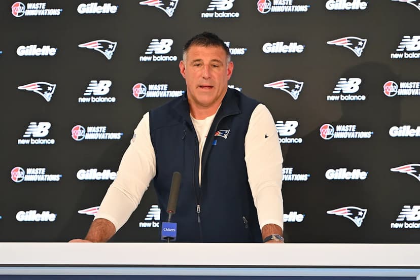 Patriots Trade for WR1 to Chase Championship