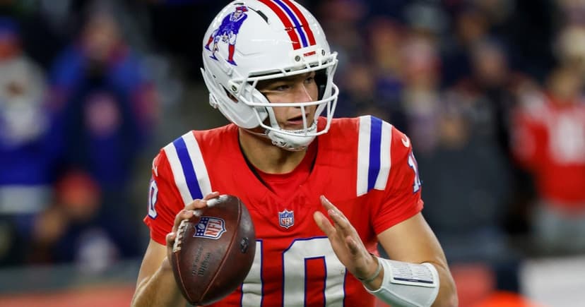 Patriots Favored at Home vs. Raiders in Throwback Game