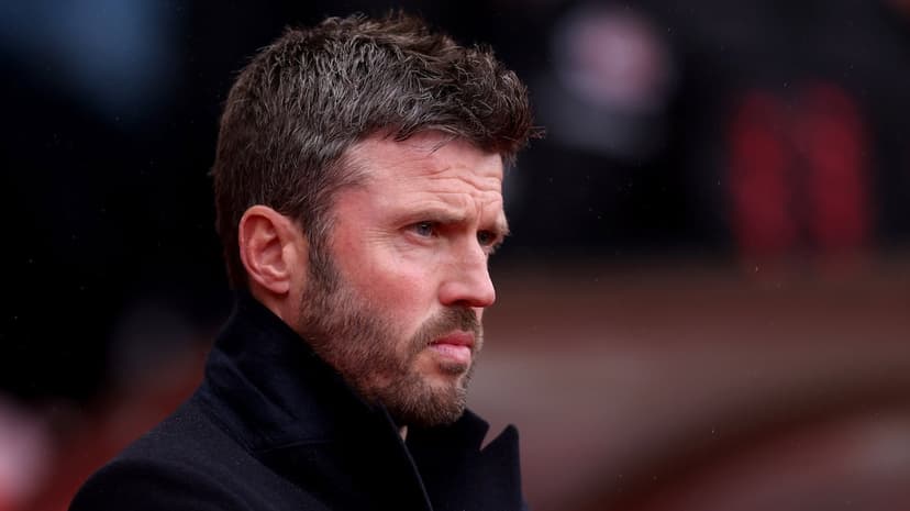 Pogba Backs Carrick's Man Utd Reign