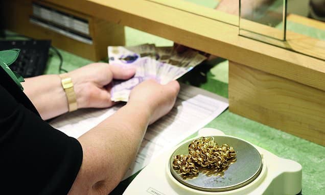 Gold Price Surge Fuels Pawnbroker's Record Profit Forecast