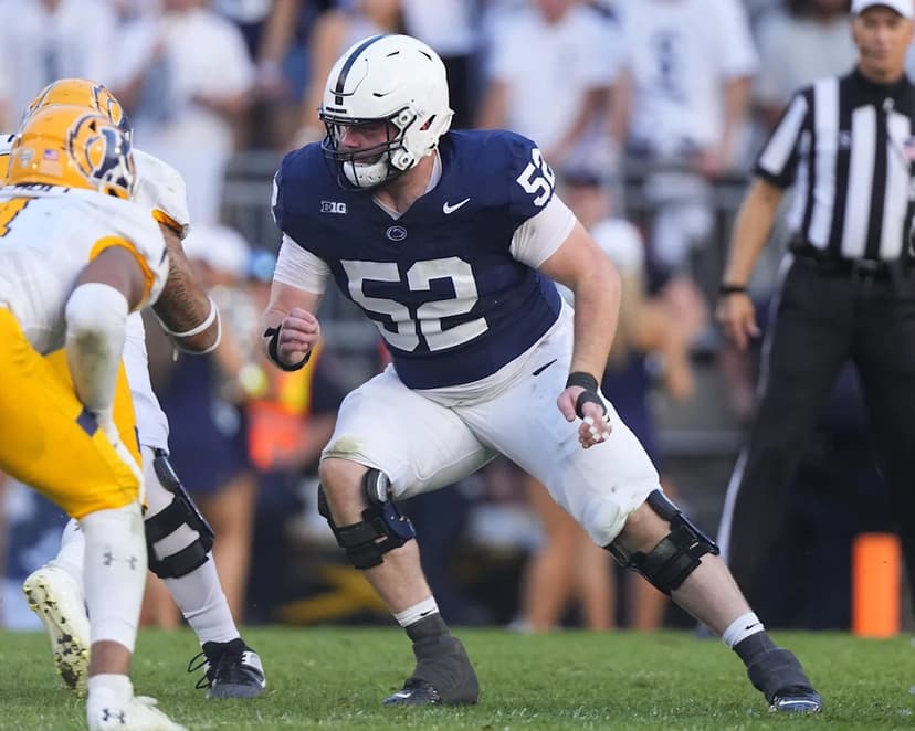 Walk-on Rulli Earns Scholarship, Key Blocker