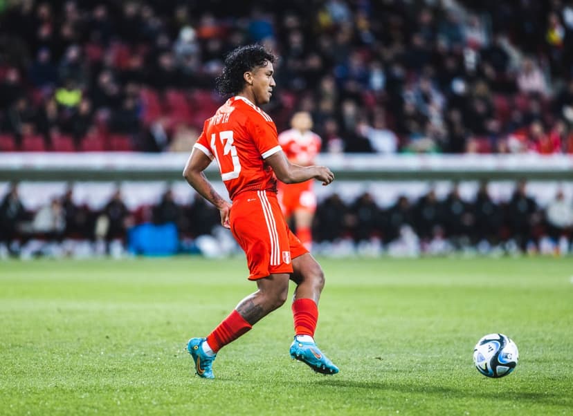 Peru & Honduras Clash: A Friendly Farewell