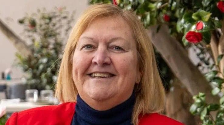 Radiologist Admits Error in Dame Julie Kenny Case