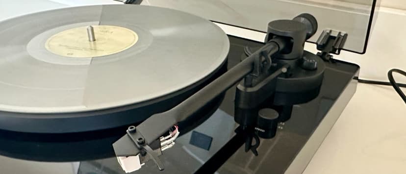 Philips FT1: Affordable All-in-One Audio Powerhouse