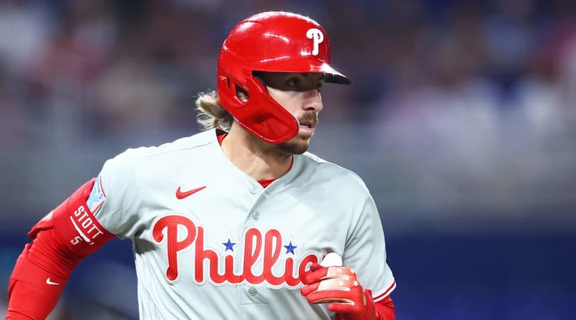 Stott's Foot Injury: Phillies Secure 9th Straight Win