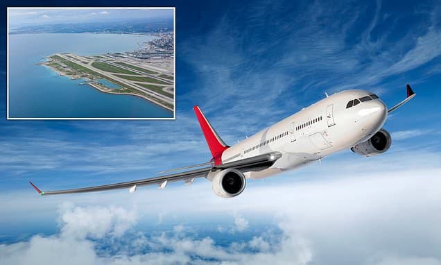 Co-Pilot Saves 166 Passengers as Captain Collapses