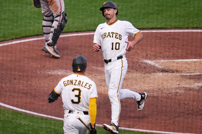 Yorke's Hit Seals Pirates' Fourth Straight Win