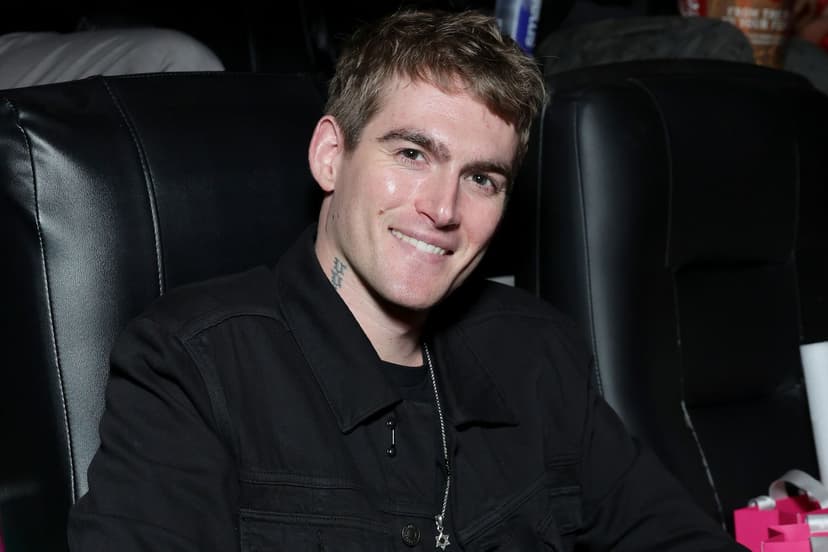 Cindy Crawford's Son Presley Dies at 27