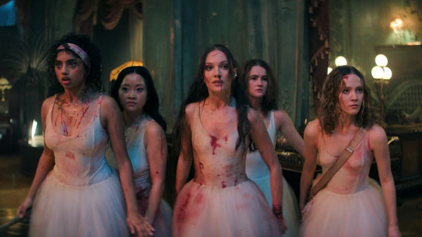 Ballerinas Unleash Brutal Ballet in Hotel Lobby Fight