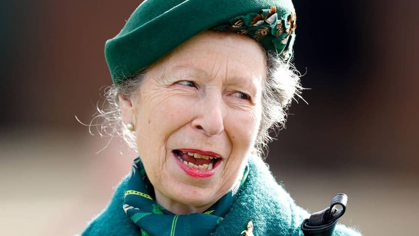 Princess Anne's Shocking 21st Birthday Glam Look