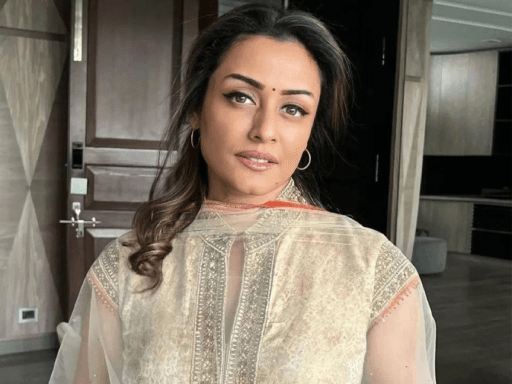 Priyanka Chopra Hails Namrata Shirodkar 'A Queen'