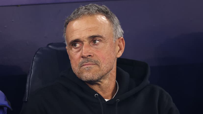PSG Coach Ignores Ballon d'Or for Crucial Match