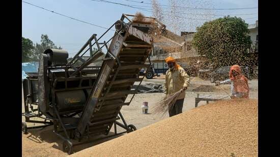 Punjab swelters: Heatwave alert issued