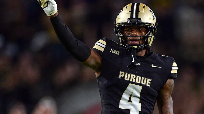 Boilermakers Host Huskies in Big Ten Showdown
