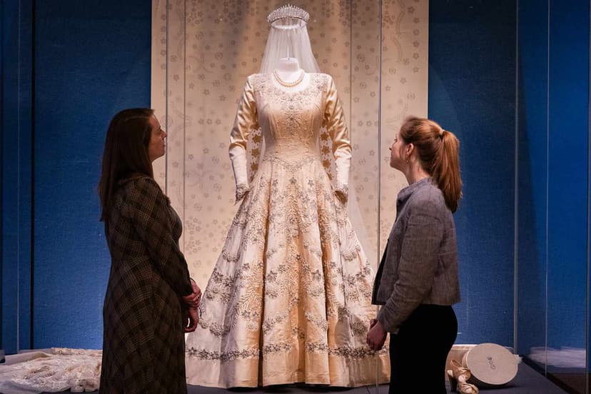 Queen's Fashion Exhibit Smashes Royal Records