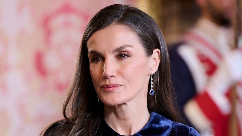 Queen Letizia Stuns in Regal Blue Velvet Gown