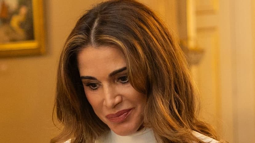 Queen Rania Wows in Alaïa on Turkey State Visit