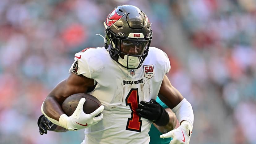 Bucs RB White: Bowles Should Ditch Defense Calls