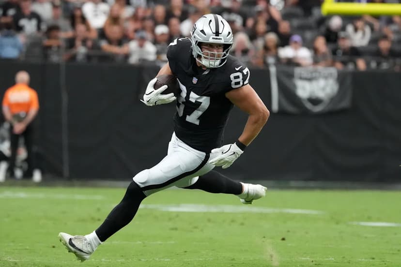Raiders Gamble on Mayer Amidst Injury