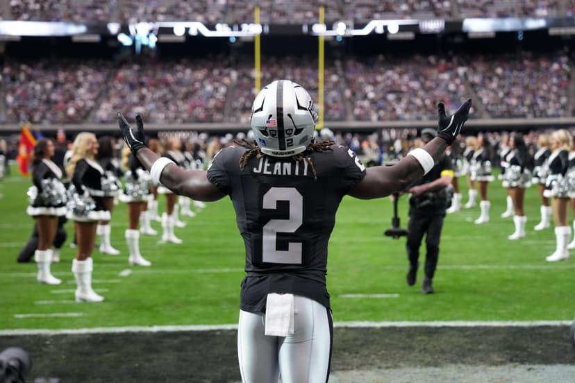 Raiders RB Jeanty Injured During Chiefs Game
