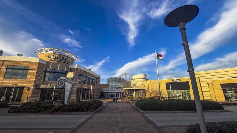 Ghost Mall's Waterfall Runs Dry: A Retail Empire's Collapse