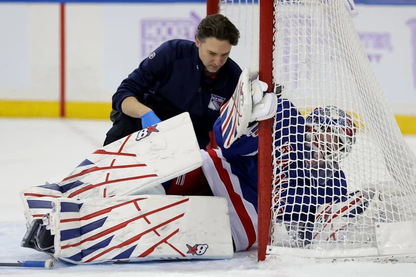Rangers Goalie Shesterkin Injured on Scary Play