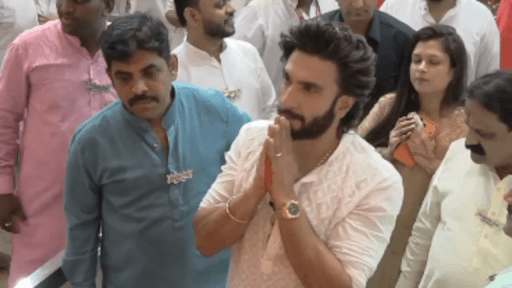 Ranveer Singh's Calm Demeanor at Lalbaugcha Raja Stuns Fans
