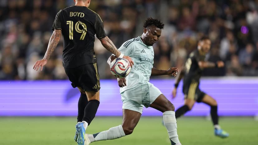 Steffen Shines, Rapids and LAFC Battle to Stalemate