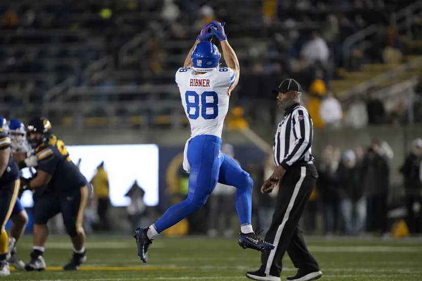 Ravens Trade Up for Unranked TE Matthew Hibner