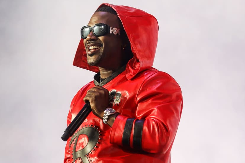 Ray J Accused of Faking Blood for Attention