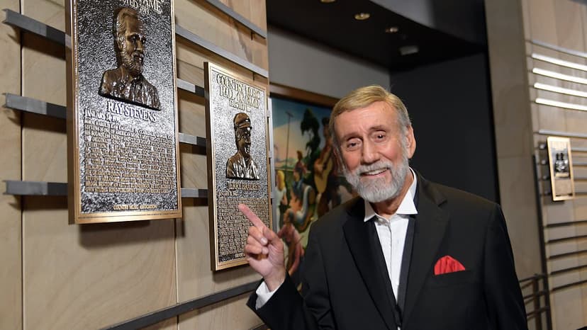 Country Icon Ray Stevens Breaks Neck in Fall