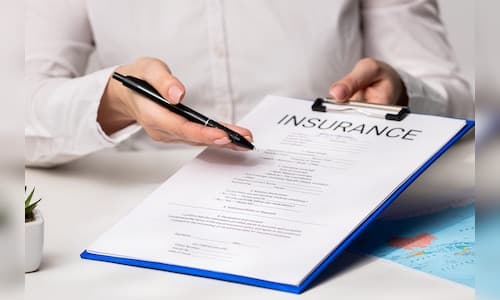 RBI Flags High Insurance Commissions: Risk to Affordability