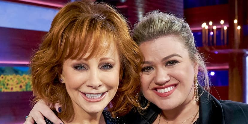 Reba McEntire Learned of Clarkson's Feud in Makeup Trailer