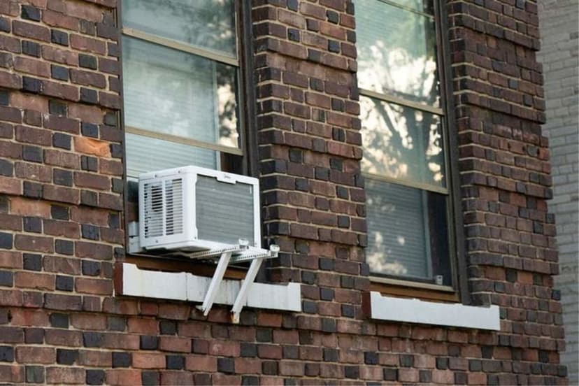 Record Heat Grips US, Leaving Thousands Without Power