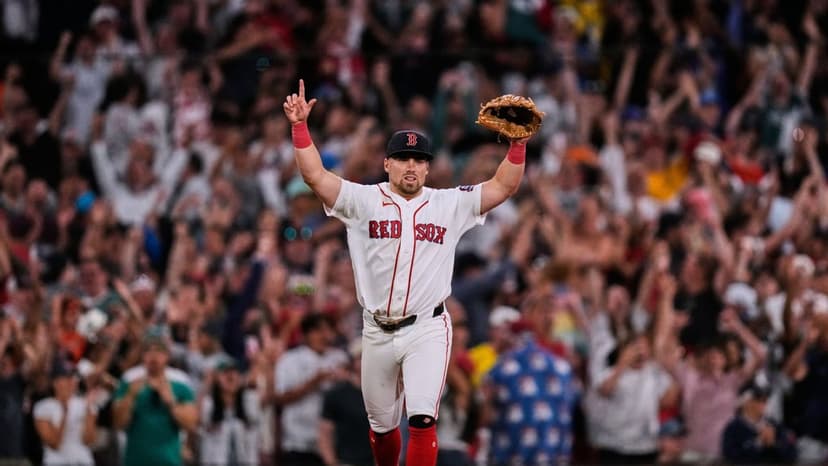 Durbin's Monster Homer Extends Red Sox Streak to 14