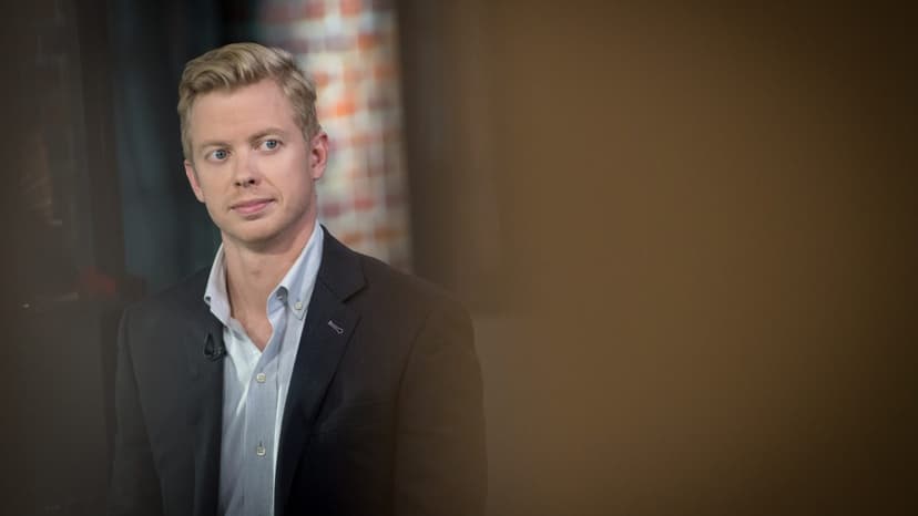 Reddit CEO Slams Google AI Overviews