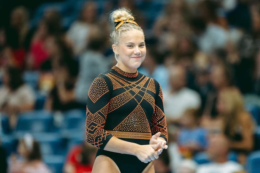 Esponda Stuns Carey for U.S. Classic Gold!