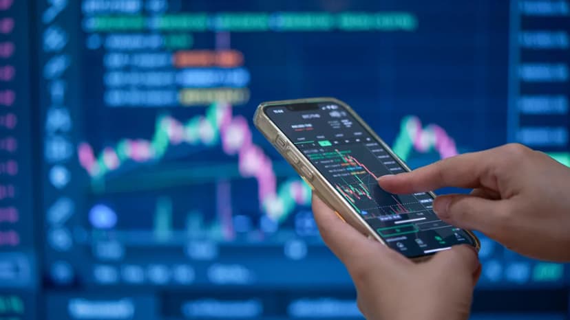 Retail Traders Evolve: Smarter Strategies Emerge