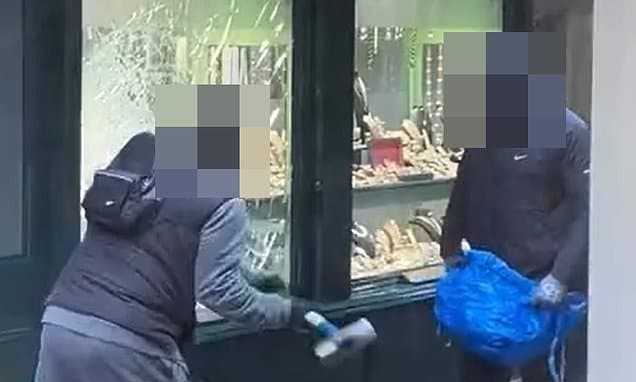 Jewellery Store Hammer Raid: Man Charged