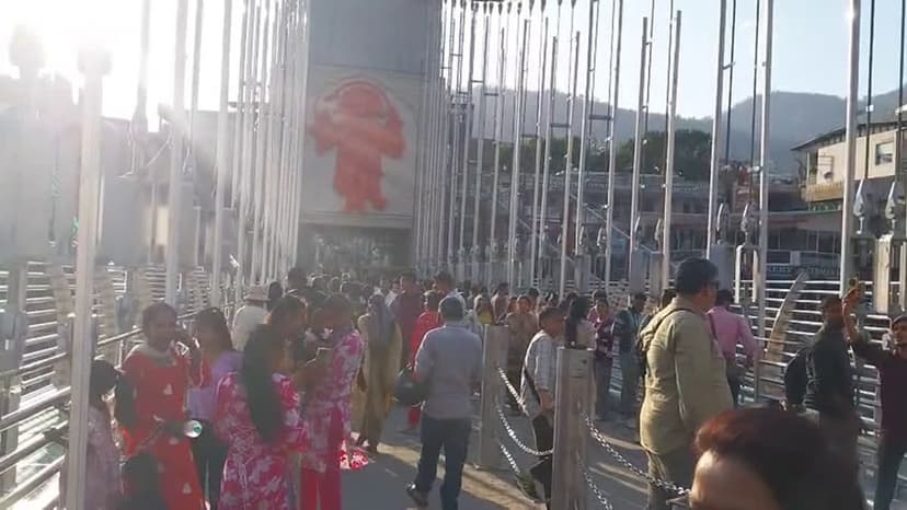 Rishikesh Glass Bridge Cracks Again Before Opening