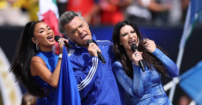 Robbie Williams' Viral Mint Mishap Explained