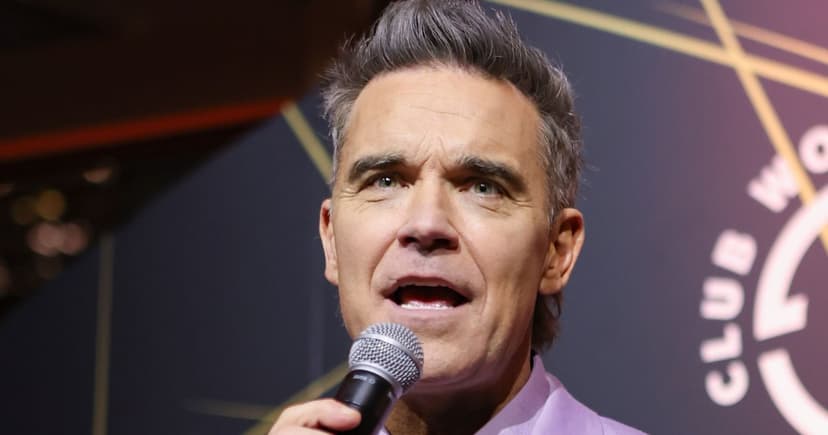 Robbie Williams Praises Mounjaro for Mental Health, Worries About Vision