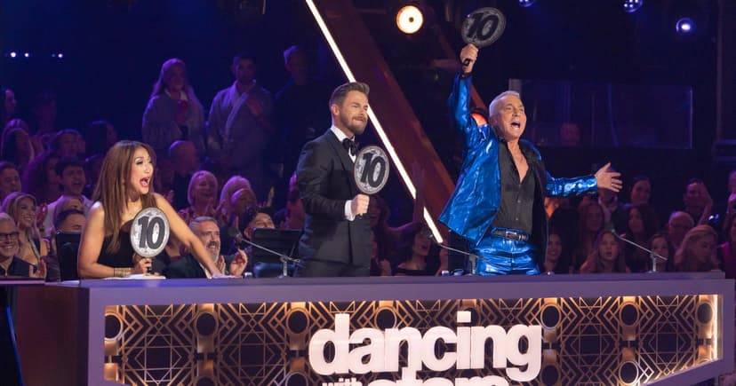 Robert Irwin & Witney Carson Crowned DWTS Champions