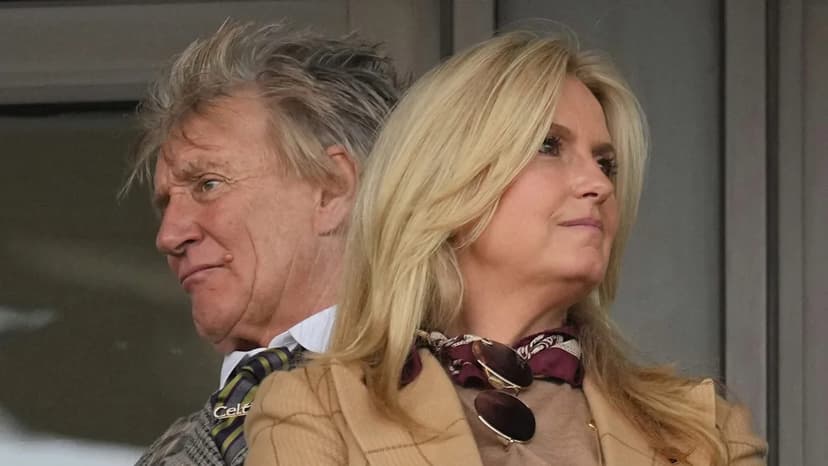 Rod Stewart's Marriage Strain Over Tour