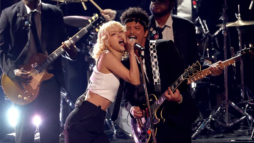 Rosé Rewrites Grammy History with Historic Solo Performance