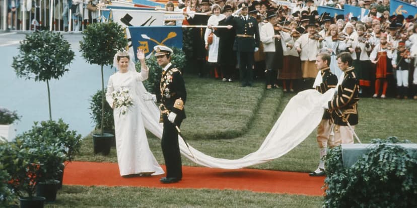 Royal Bride's Fairytale Entrance Awaits!