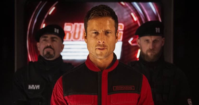 Running Man Outpaces Mel Gibson's Flight Risk!