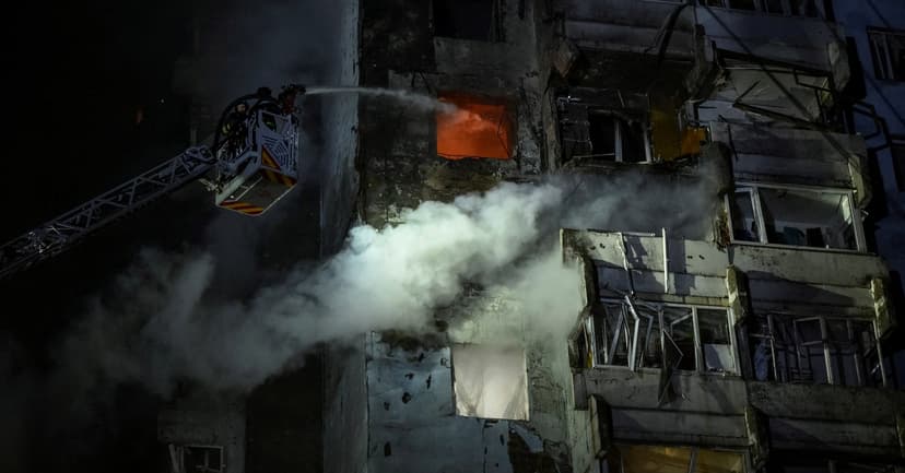 Russia Strikes Ukraine: 3 Dead, Homes Damaged